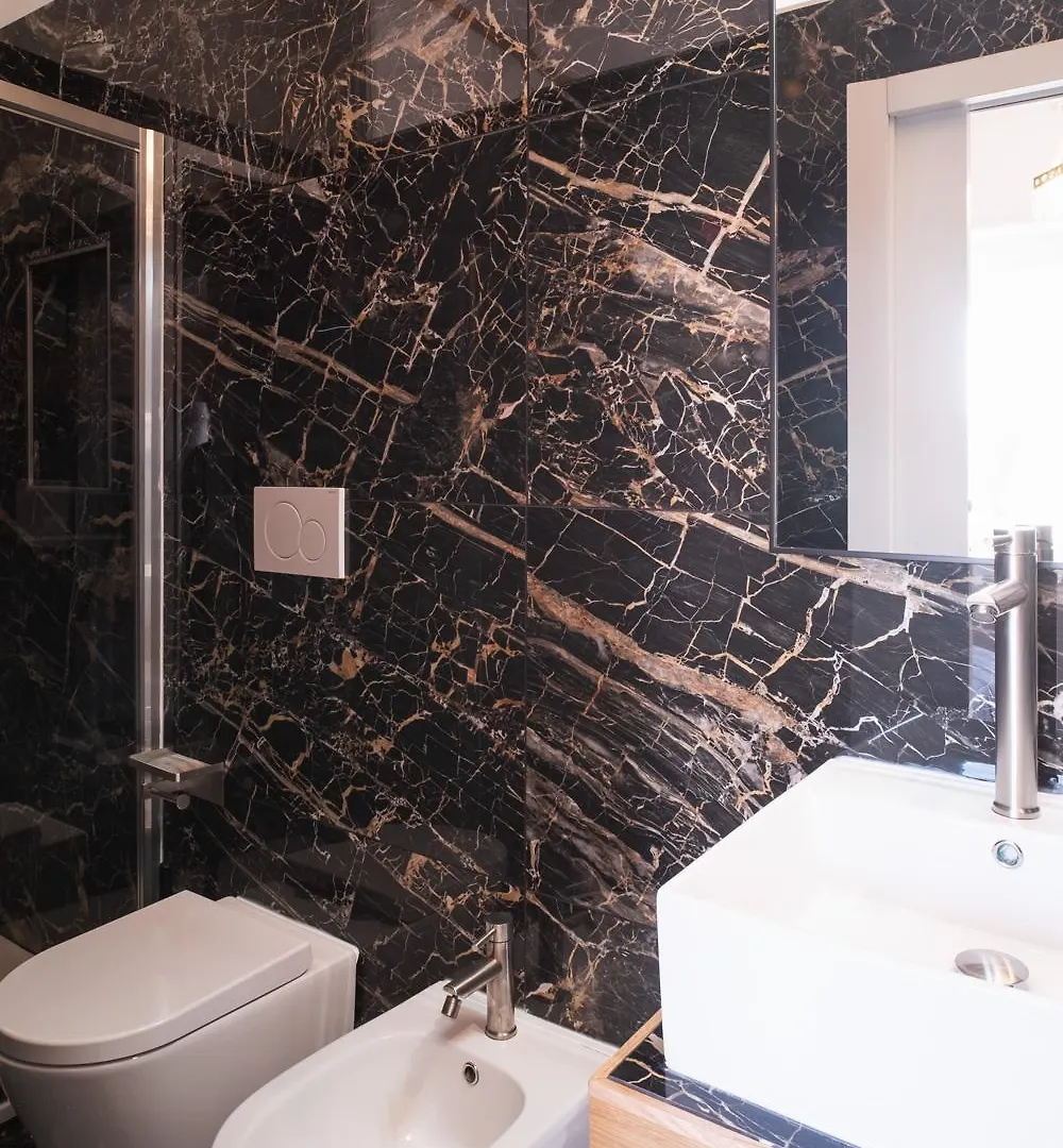 New Elegance Suites Guesthouse Oristano Italie