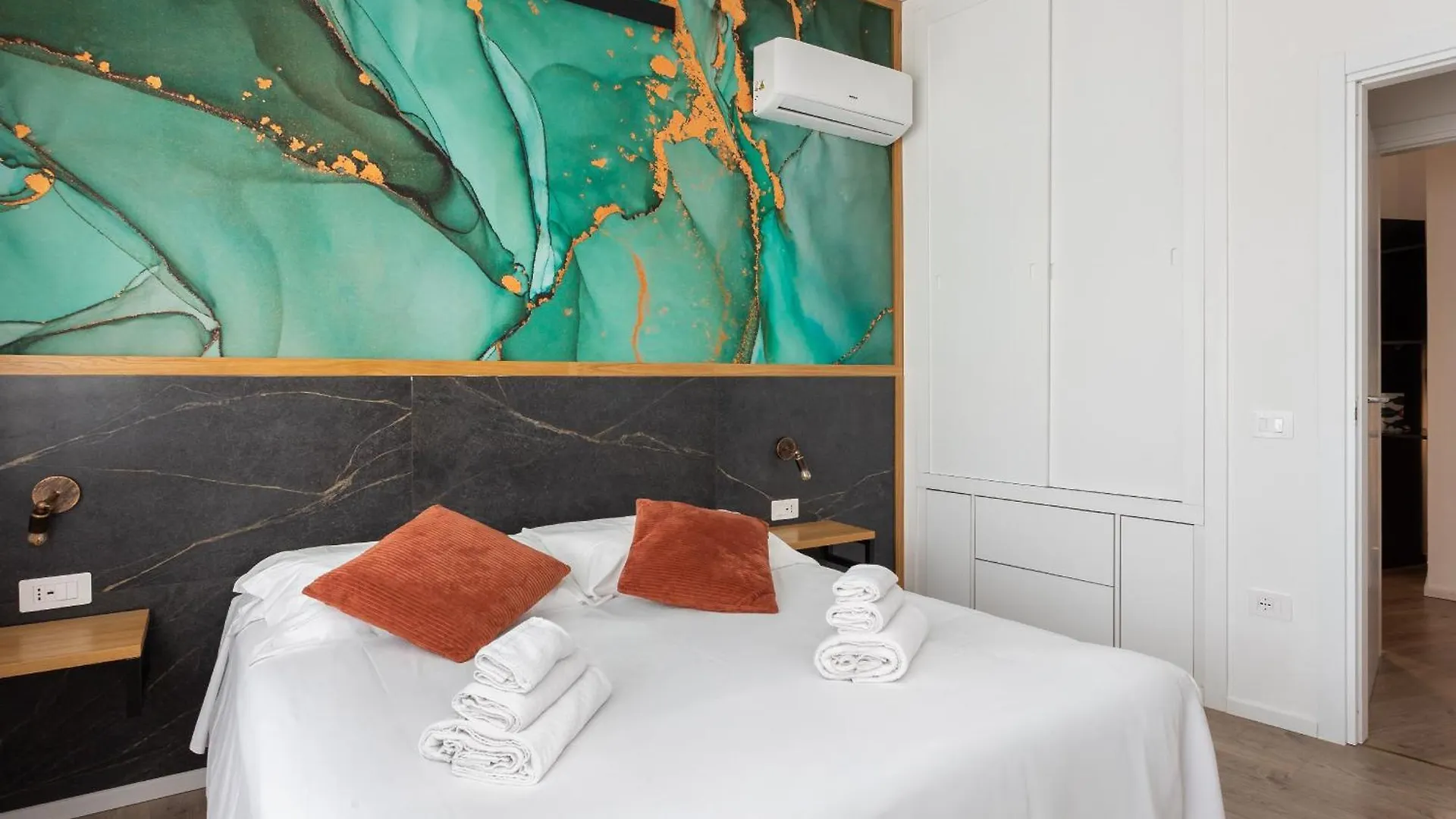 New Elegance Suites Guesthouse Oristano