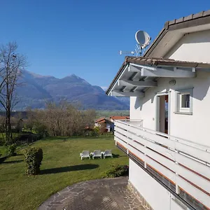 https://casa-del-sole-colico.it-lombardy.com