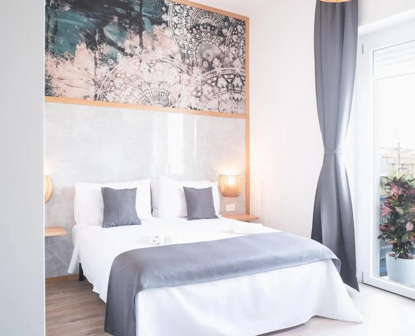 Gasthof New Elegance Suites Guesthouse Oristano Italien