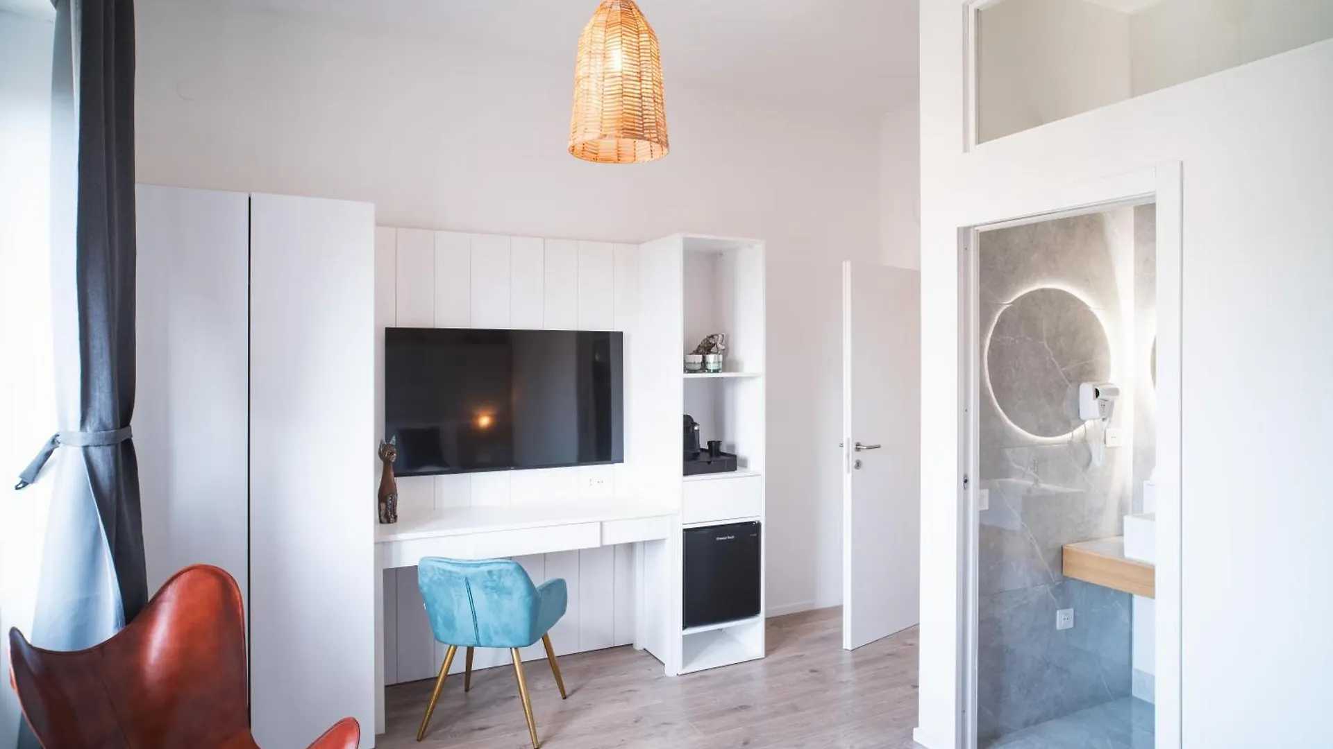 Affittacamere New Elegance Suites Guesthouse Oristano Italia