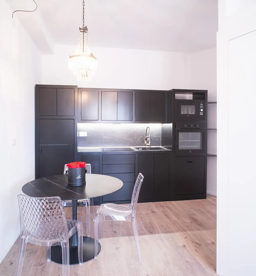 Gasthof New Elegance Suites Guesthouse Oristano