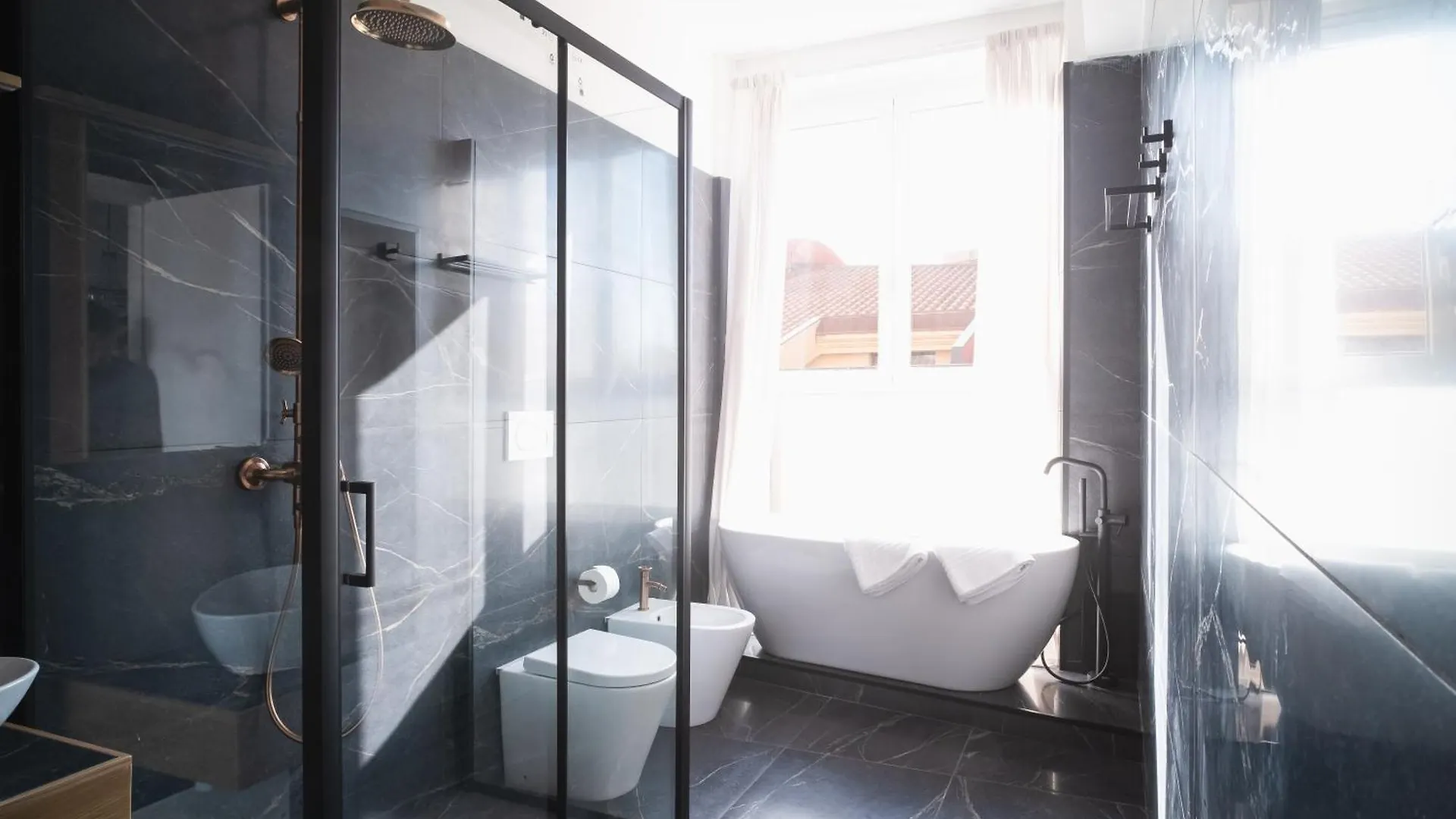 New Elegance Suites Guesthouse Oristano Italien
