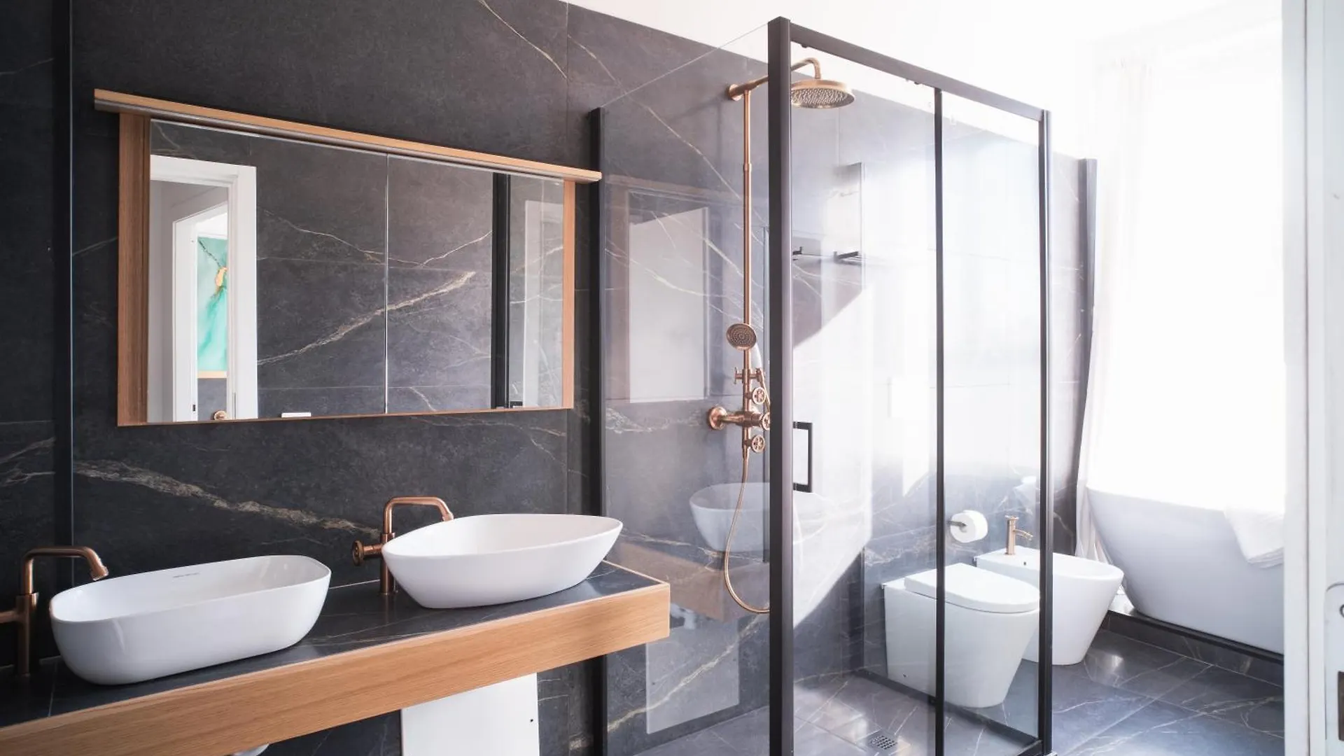 Gasthof New Elegance Suites Guesthouse Oristano